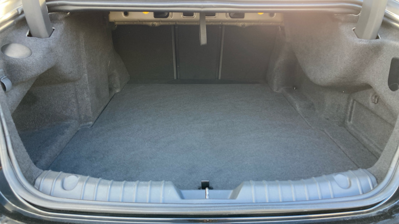 Jaguar XF 2.0 P250 R-Dynamic HSE Black 4dr Auto Petrol Saloon